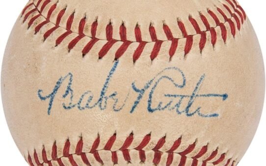 Babe Ruth Single Signed Baseball One Of The Finest In The World PSA DNA COA - Autographed Baseballs